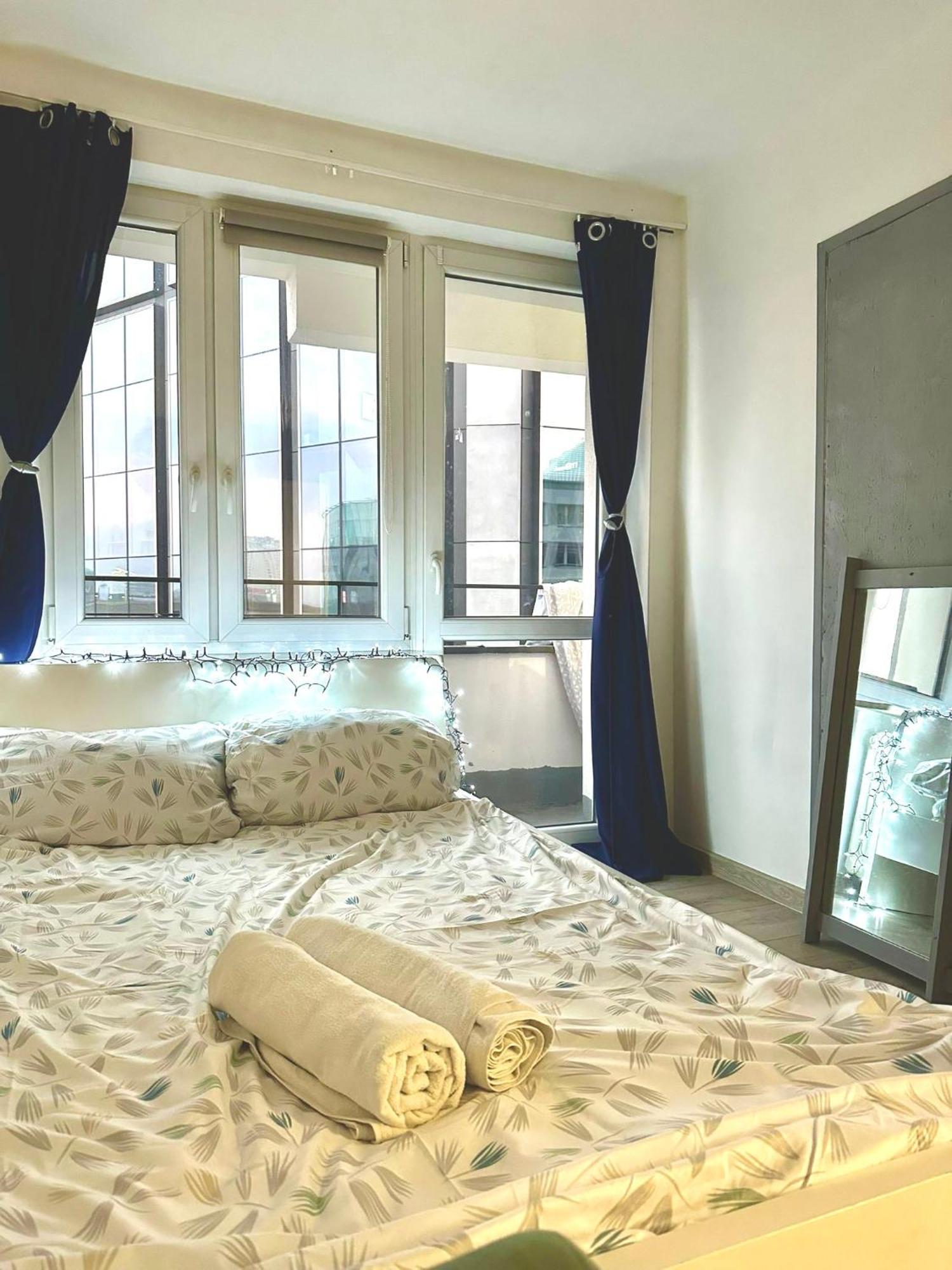 Gem Butas Warsaw